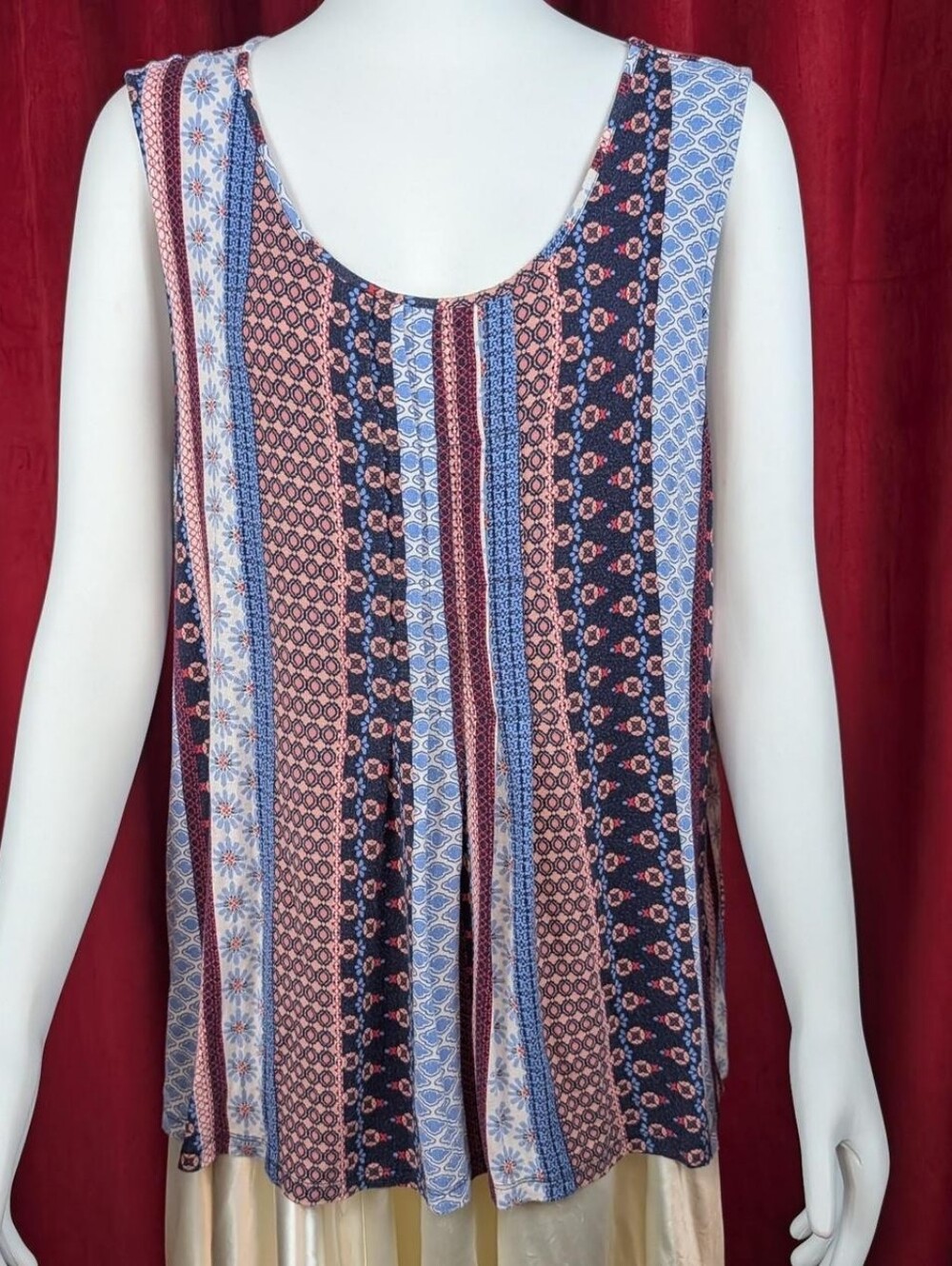 Croft & Barrow Red, Blue, Pink, & White Floral Patchwork Vertical Stripe Top